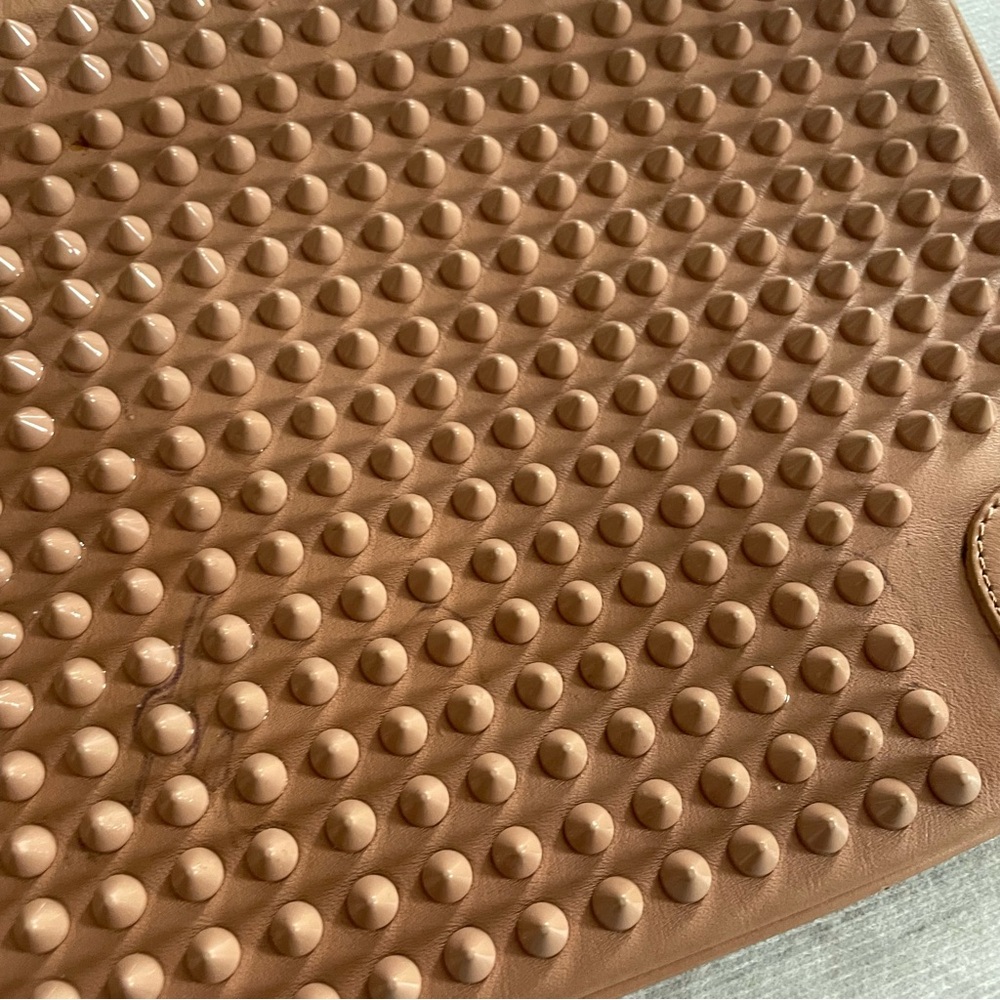 Christian Louboutin spiked clutch/ purse peach - Picture 4 of 15